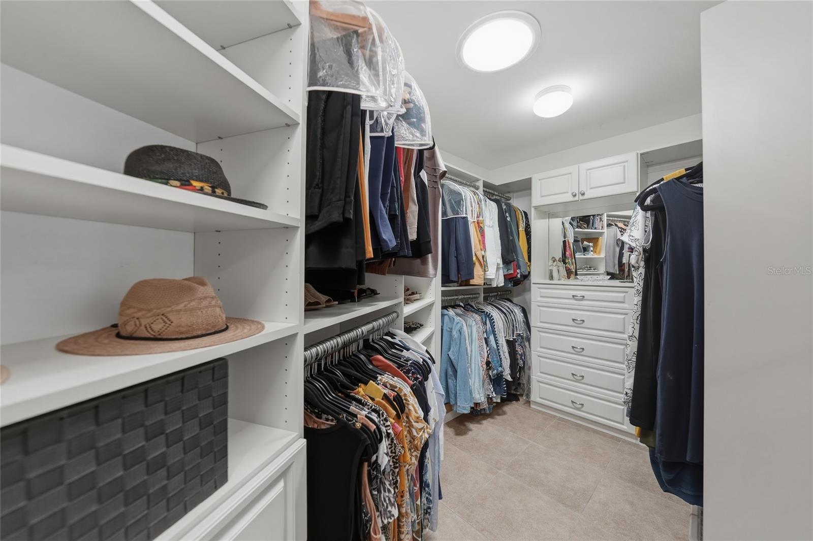 Image 31 of 63 For 803 Lucia Drive