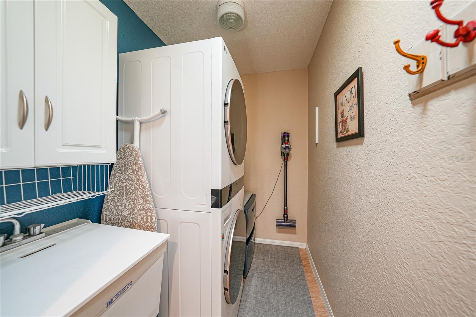 Image 47 of 63 For 803 Lucia Drive