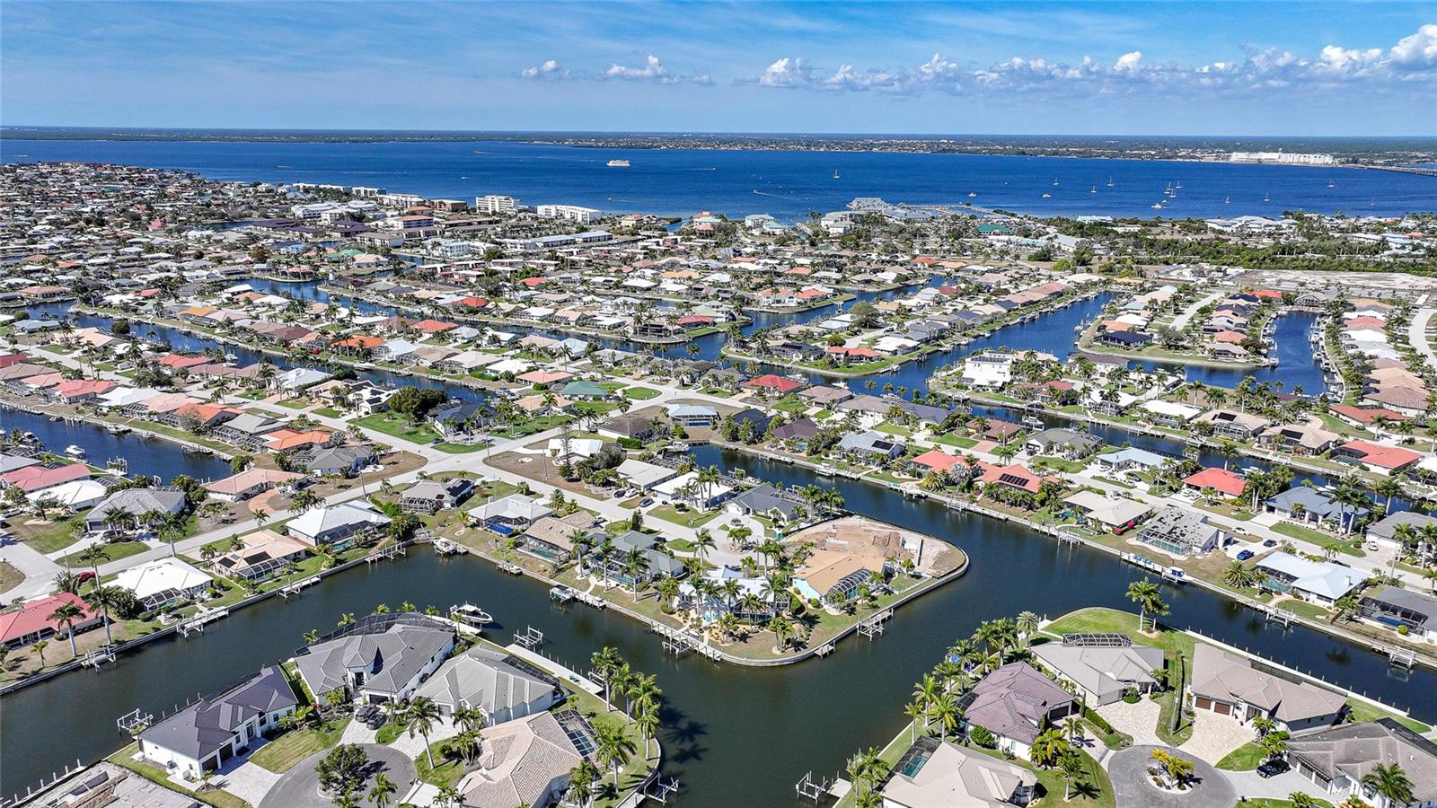 Image 9 of 63 For 803 Lucia Drive