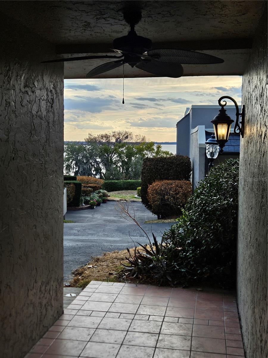 Image 32 of 35 For 715 Helen Street 5