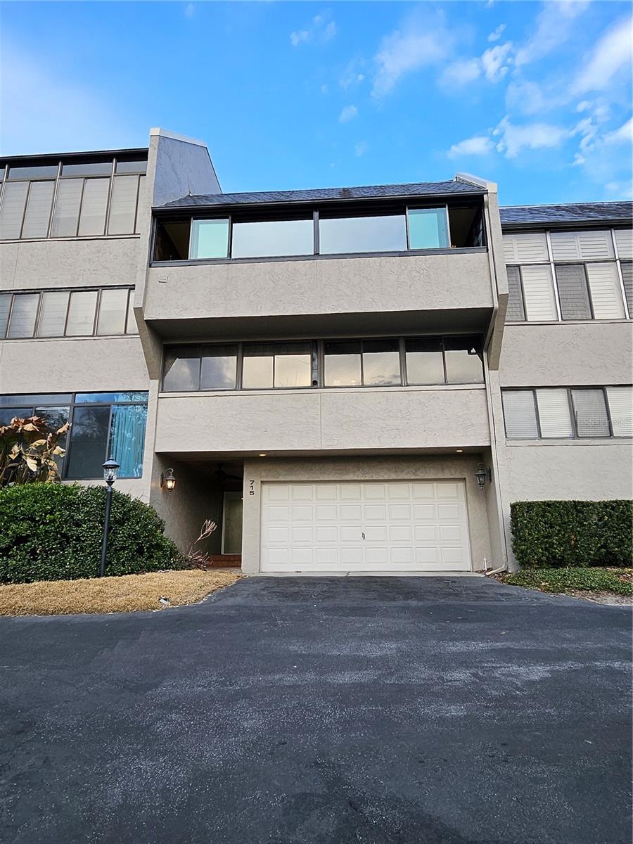 Image 34 of 35 For 715 Helen Street 5