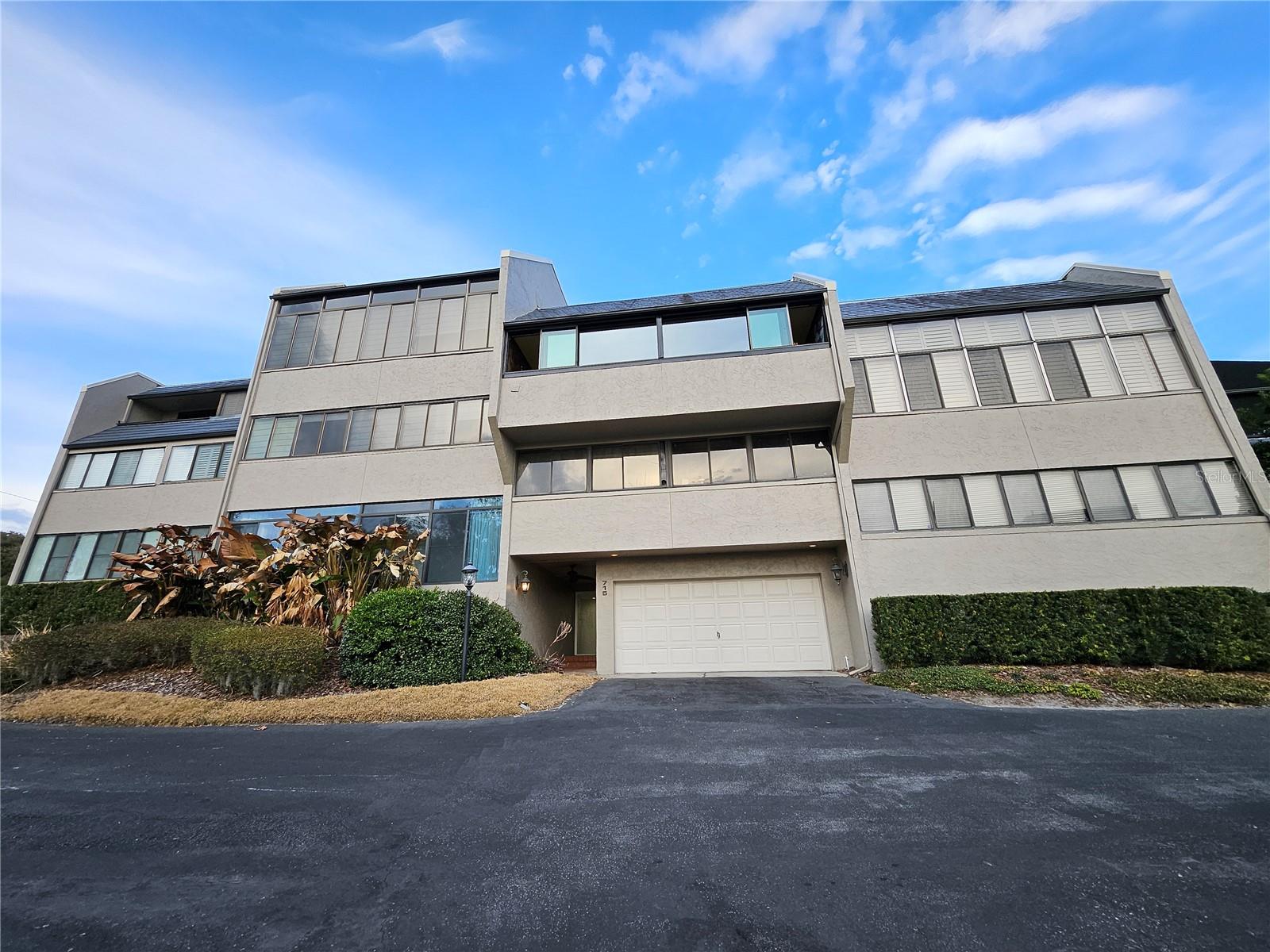 Image 35 of 35 For 715 Helen Street 5