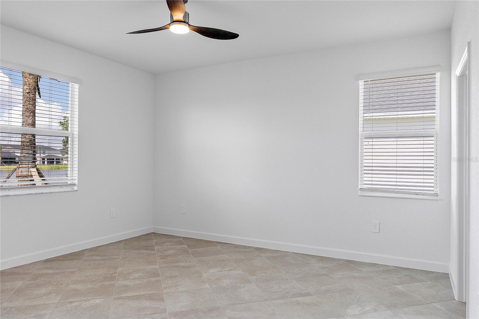 Image 20 of 45 For 15077 Anchorage Road