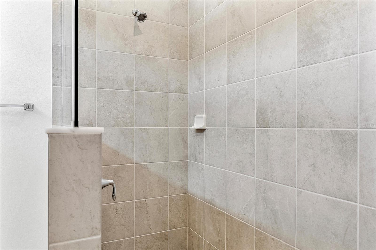 Image 24 of 45 For 15077 Anchorage Road