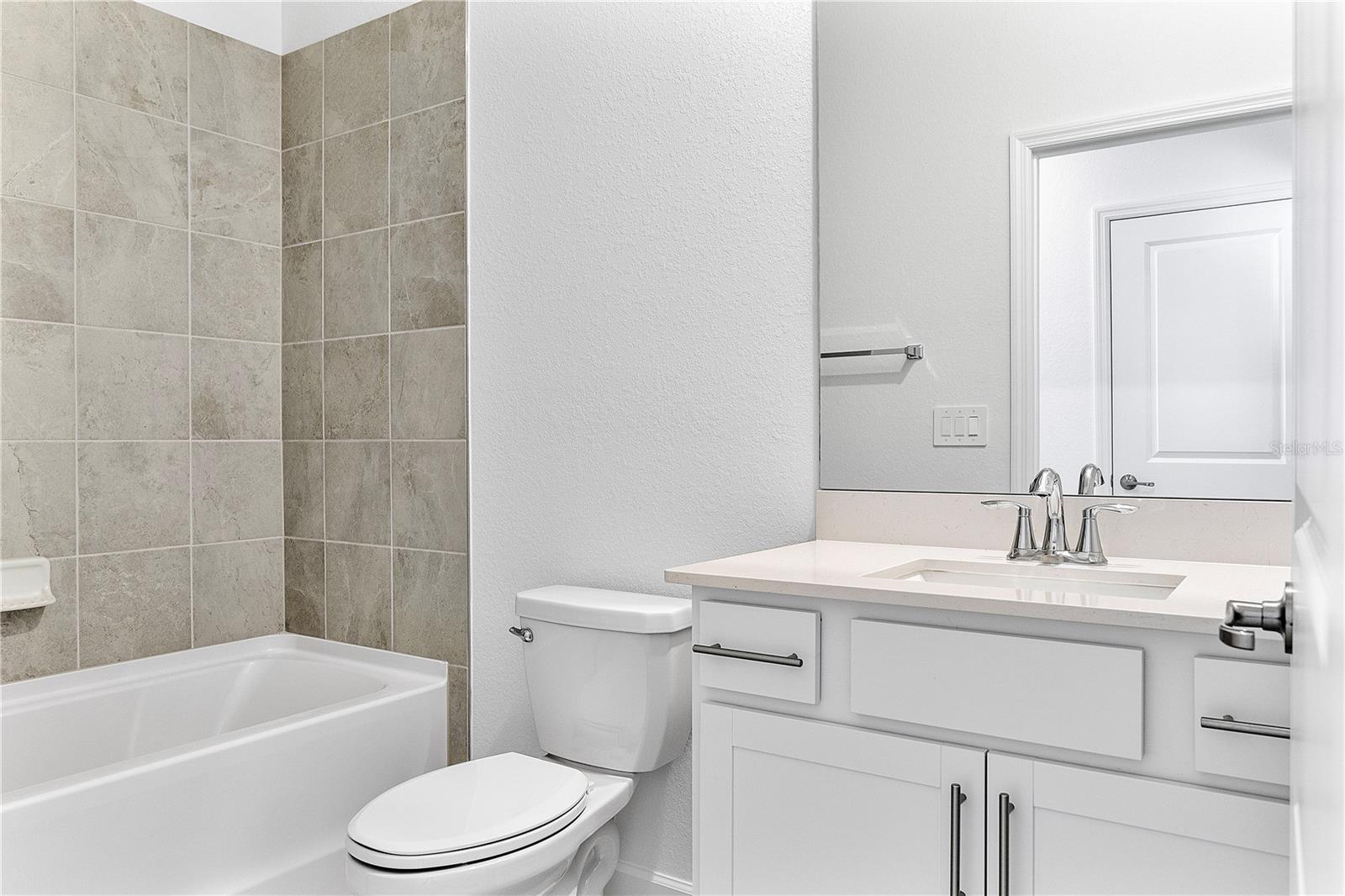 Image 5 of 45 For 15077 Anchorage Road