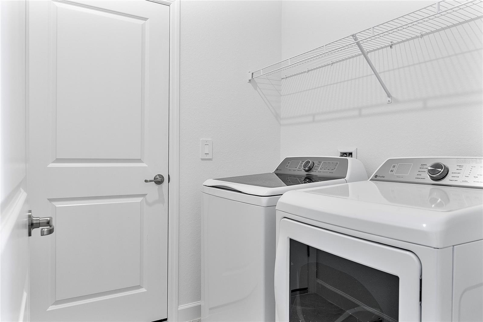 Image 8 of 45 For 15077 Anchorage Road