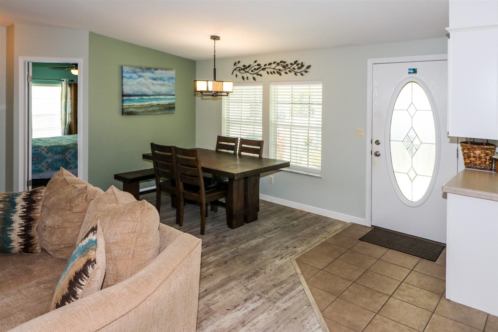 Image 12 of 38 For 29200 Jones Loop Road 522