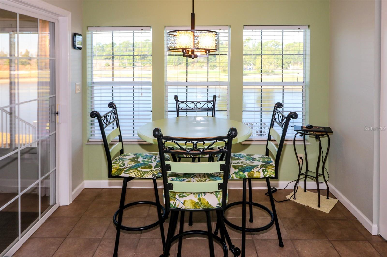 Image 26 of 38 For 29200 Jones Loop Road 522