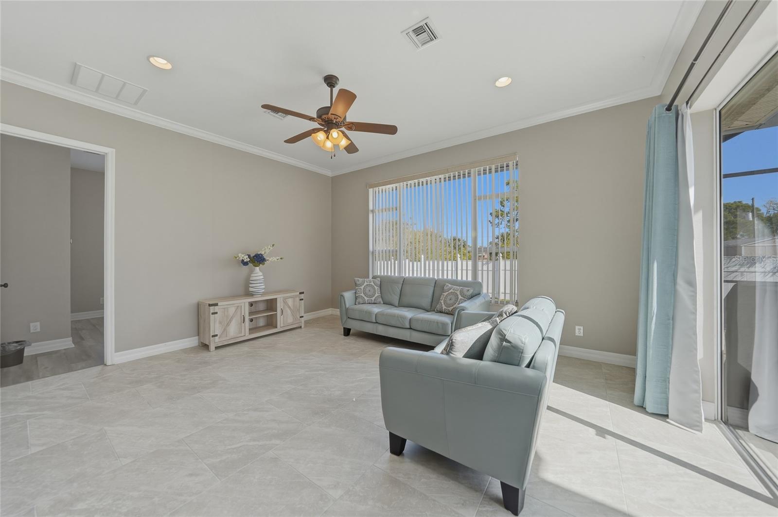 Image 20 of 56 For 1816 Northland Avenue