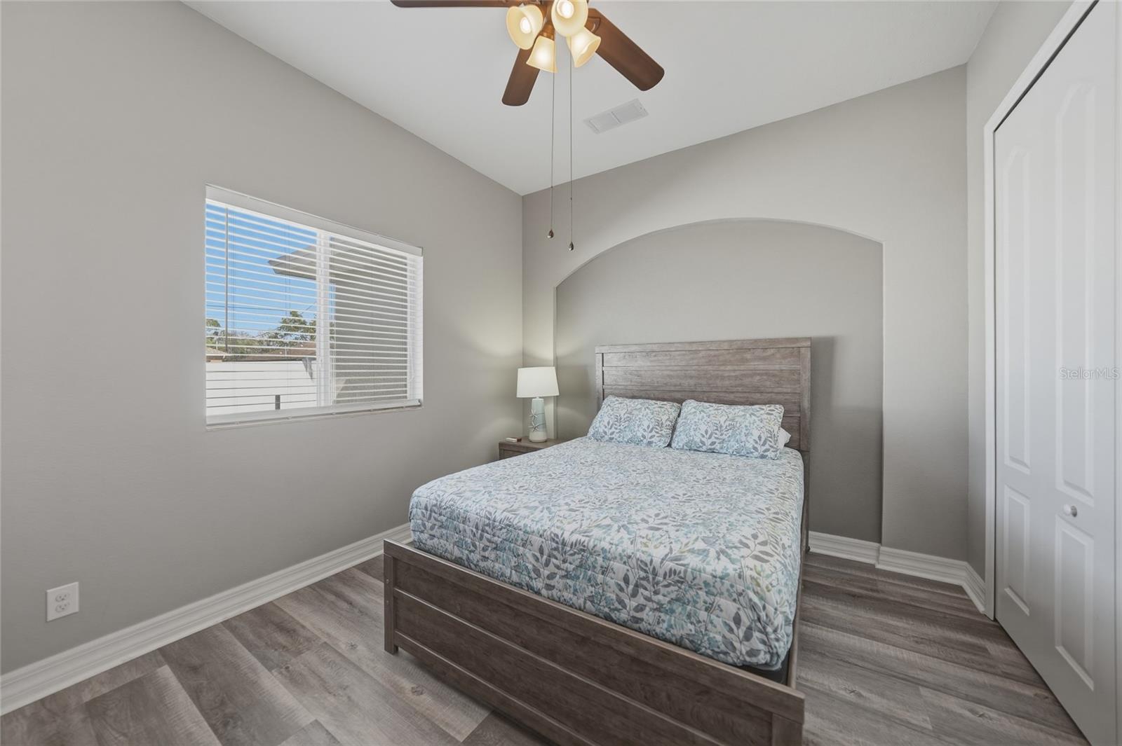 Image 31 of 56 For 1816 Northland Avenue