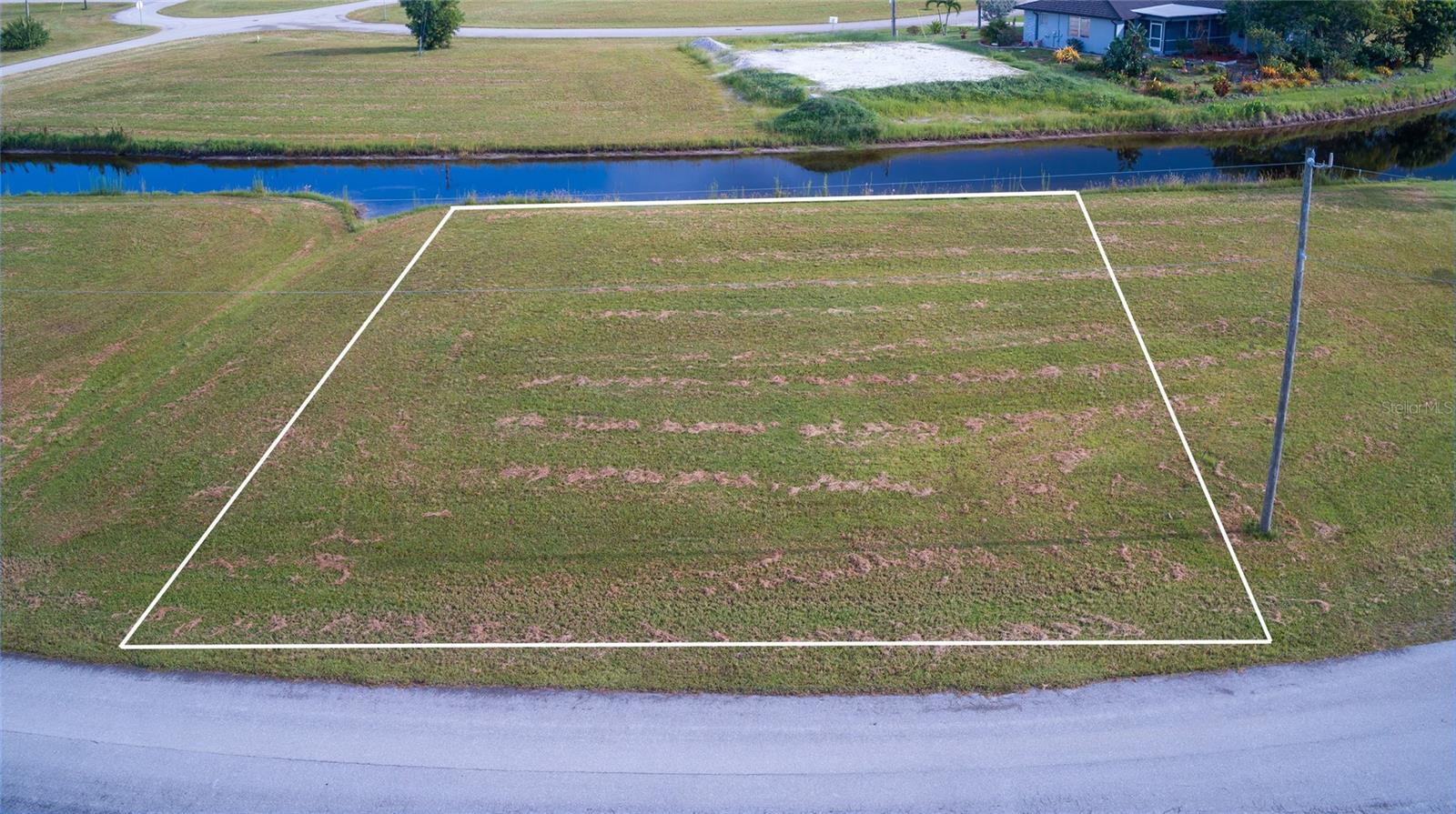 Image 7 of 17 For 24060 Cherrystone Lane