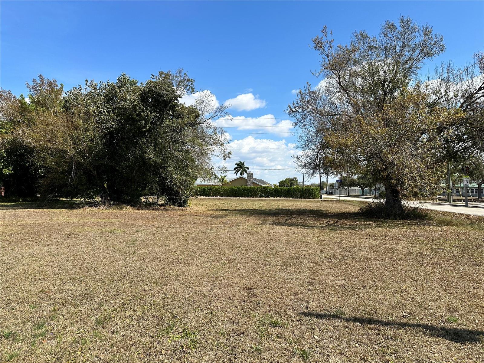 Image 12 of 12 For 350 Allen Street