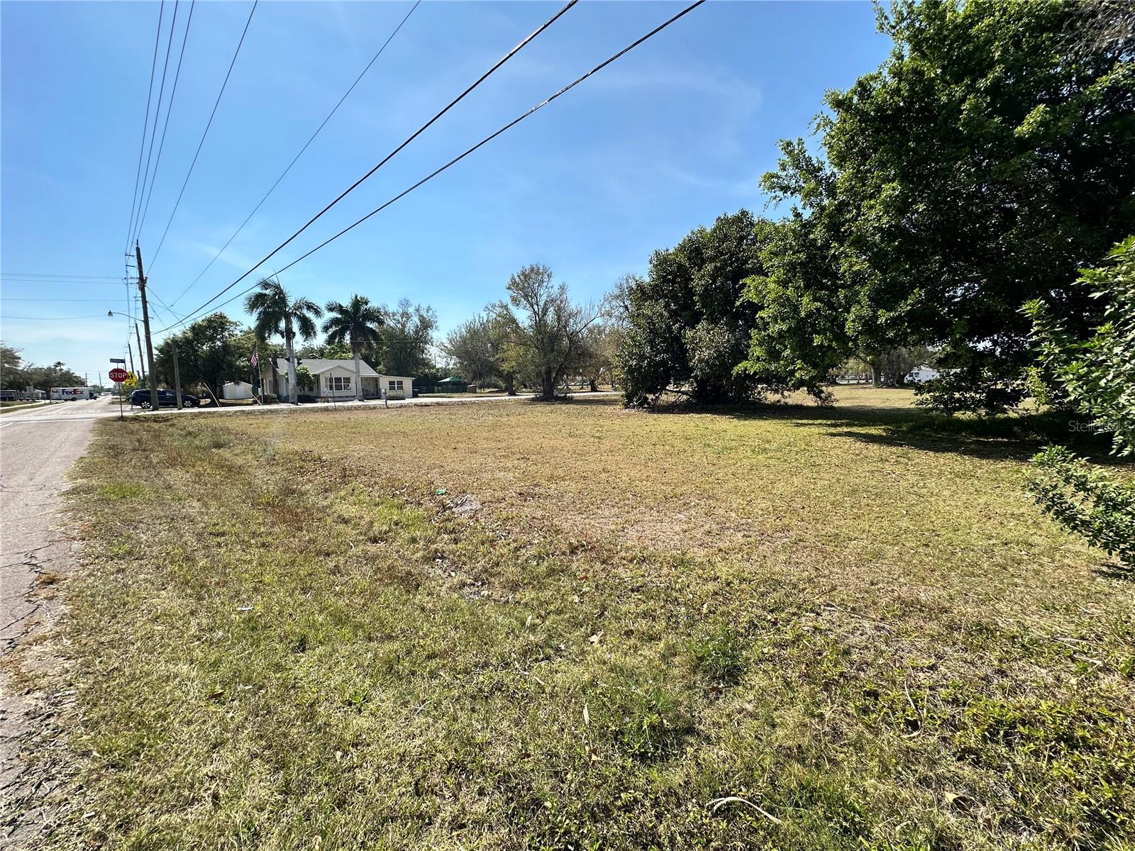 Image 9 of 12 For 350 Allen Street