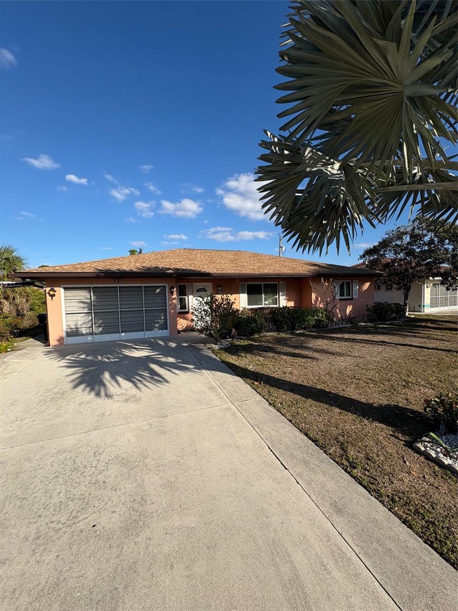 Image 27 of 75 For 321 Venetia Avenue