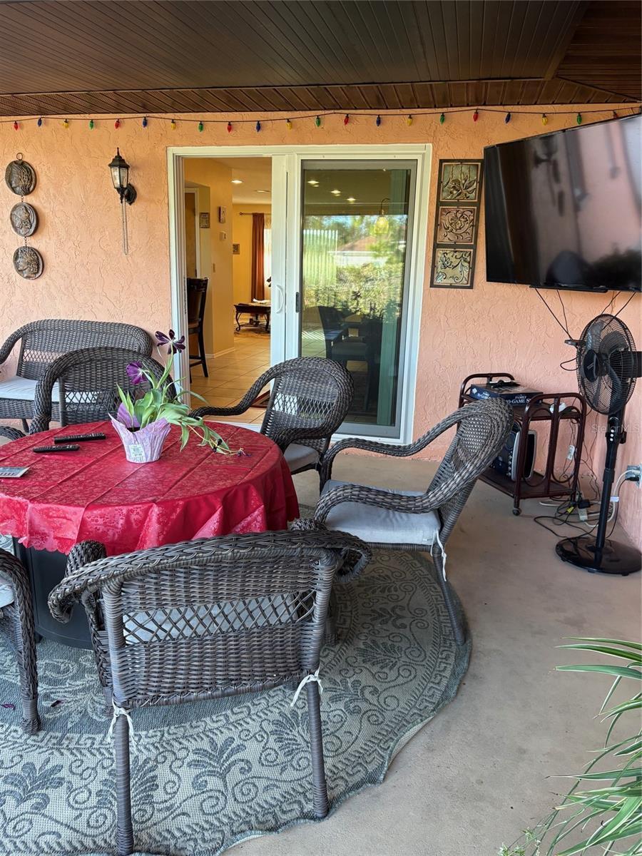 Image 73 of 75 For 321 Venetia Avenue