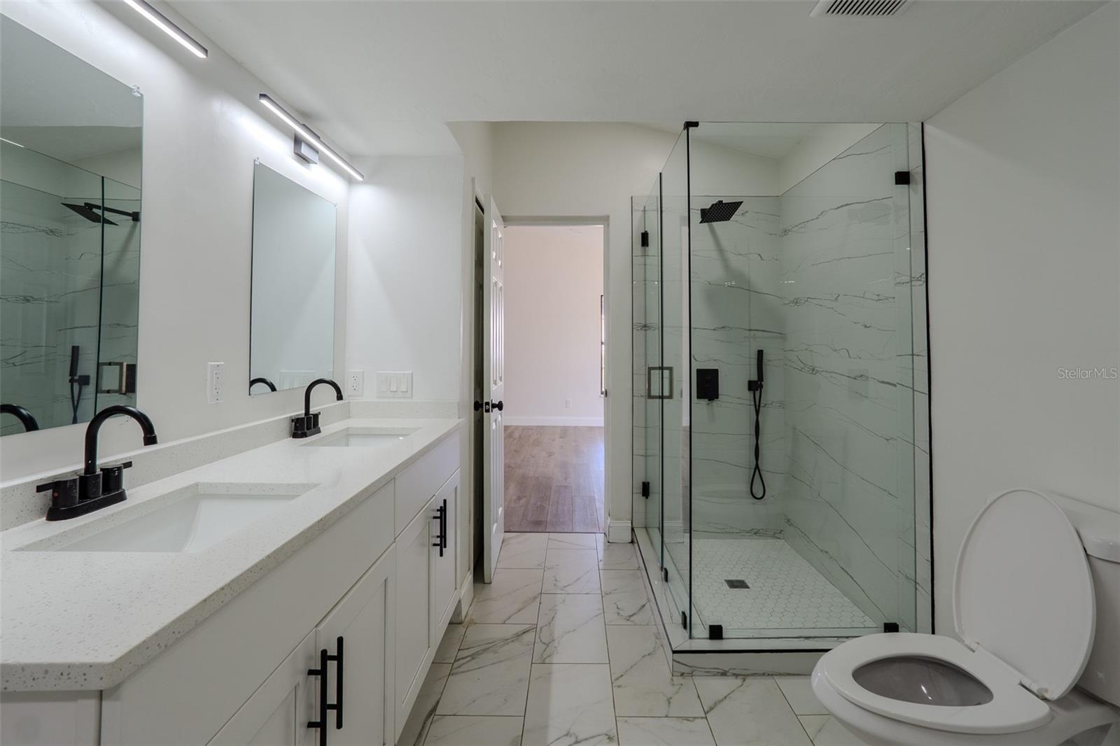 Image 28 of 48 For 599 Carolina Avenue