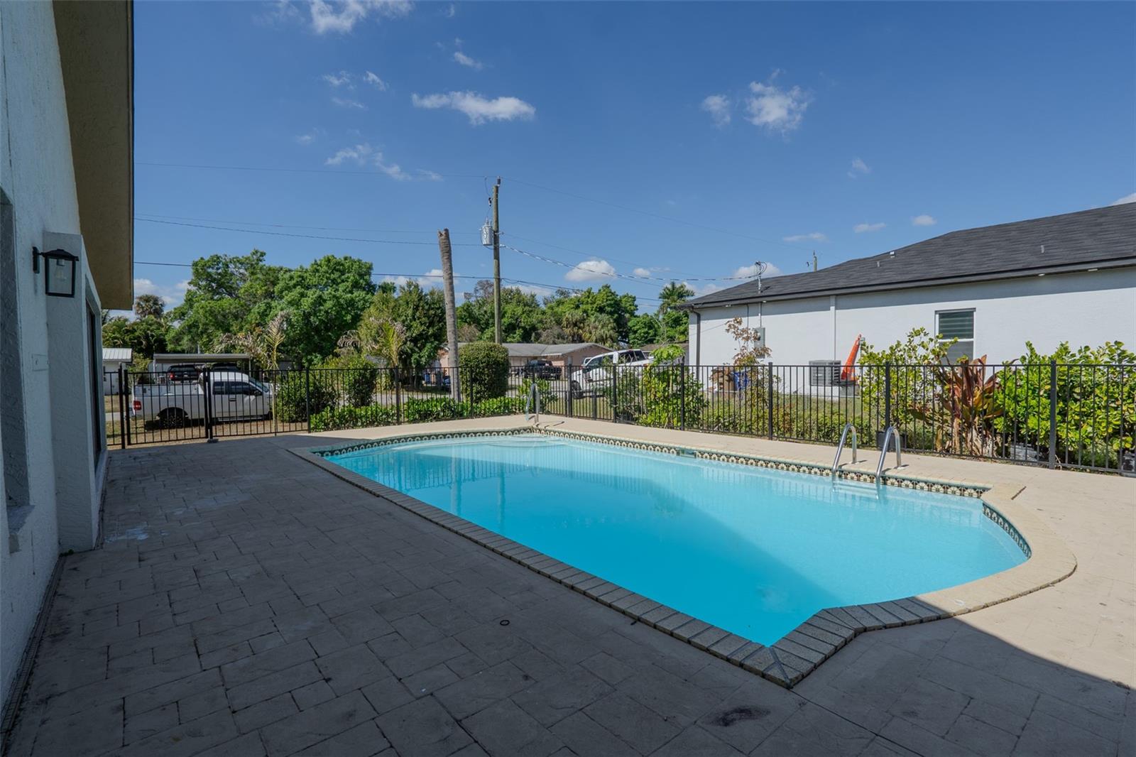 Image 33 of 48 For 599 Carolina Avenue