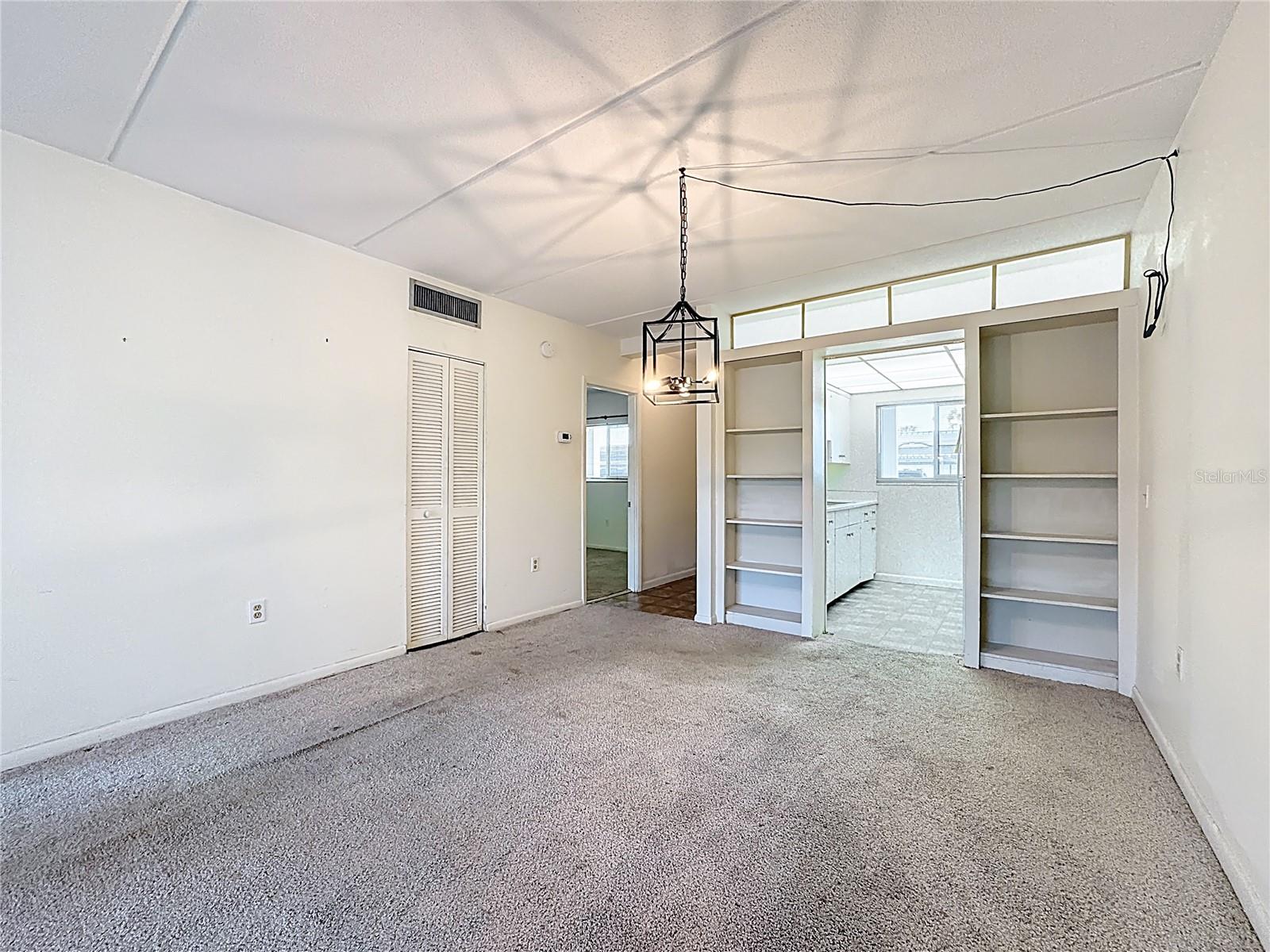 Image 15 of 41 For 649 Tamiami Trail S 112