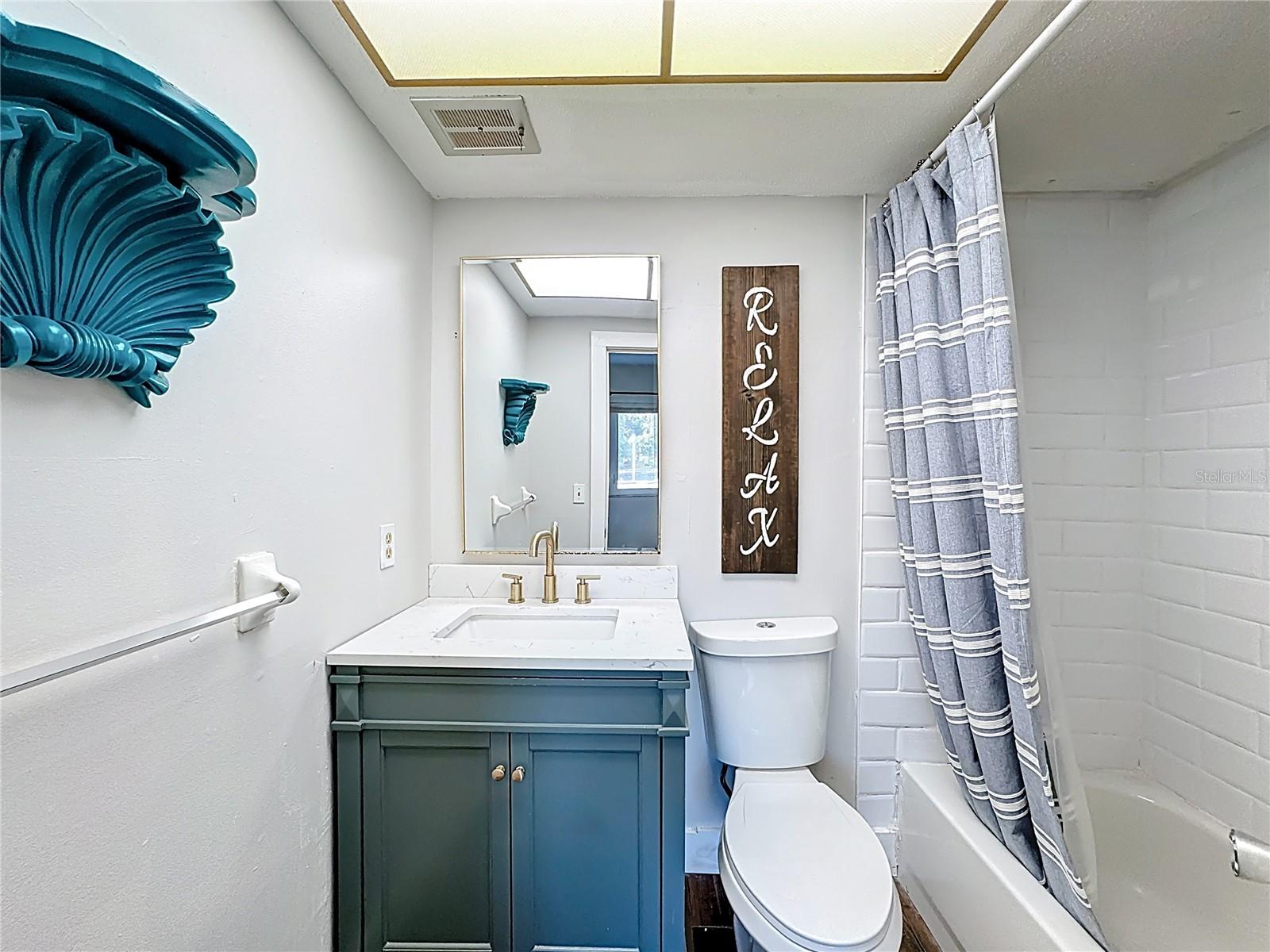 Image 28 of 41 For 649 Tamiami Trail S 112