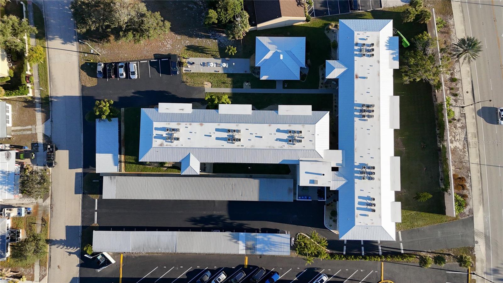 Image 34 of 41 For 649 Tamiami Trail S 112