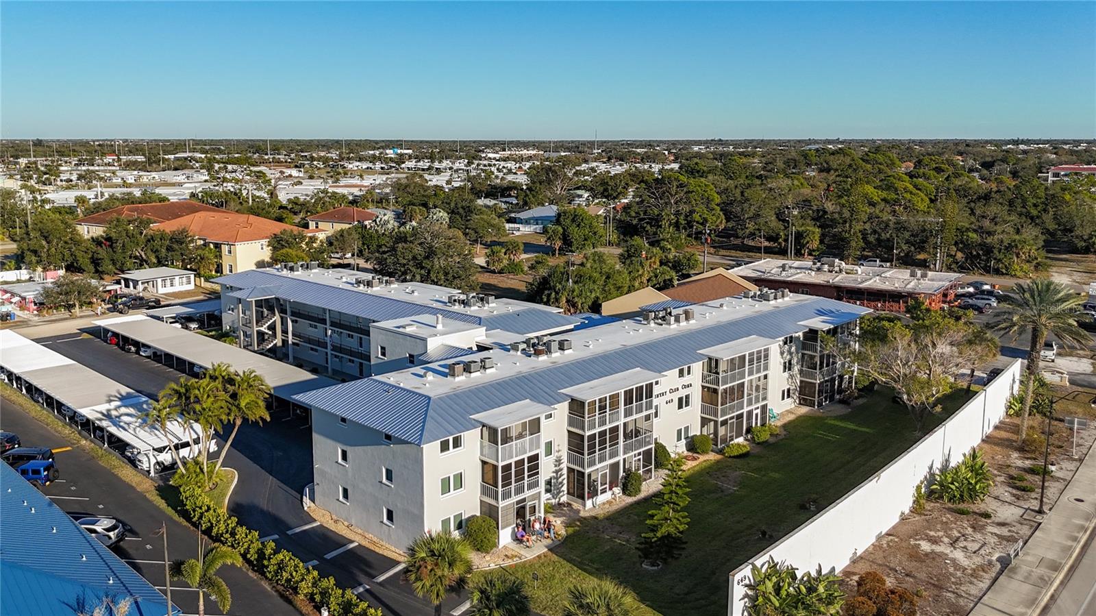 Image 4 of 41 For 649 Tamiami Trail S 112