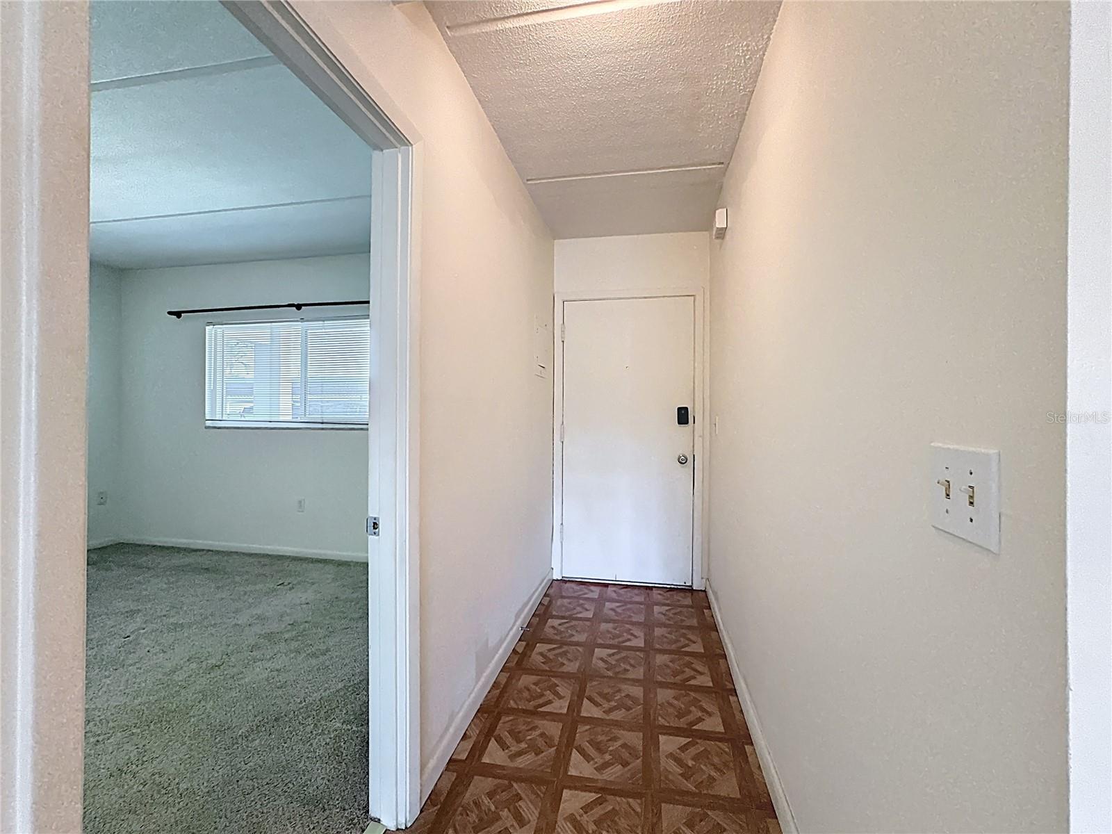 Image 5 of 41 For 649 Tamiami Trail S 112