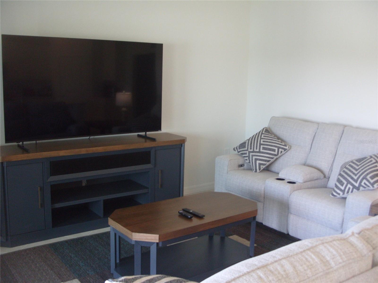 Image 15 of 50 For 17540 Opal Sand Drive 204