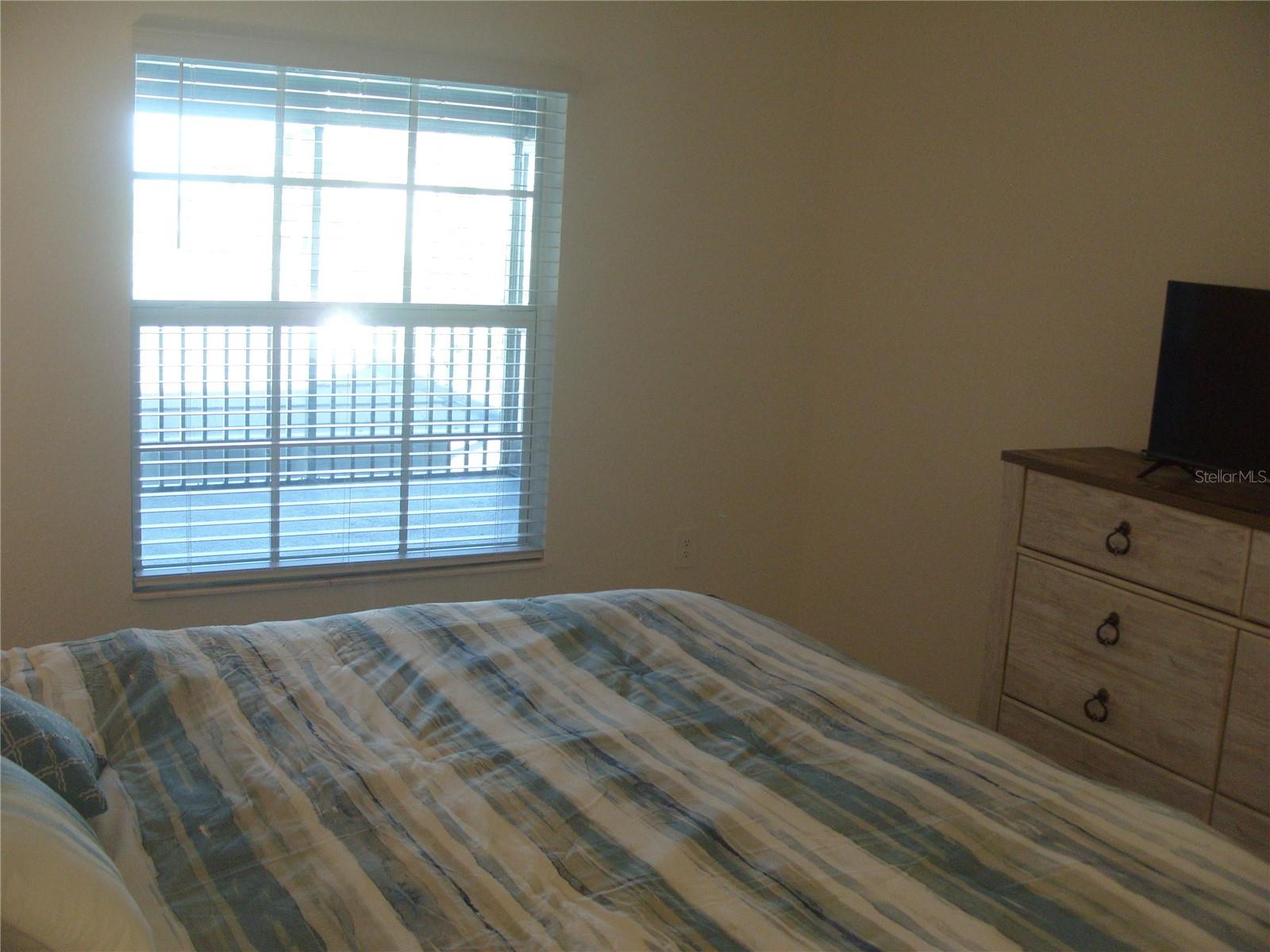 Image 19 of 50 For 17540 Opal Sand Drive 204