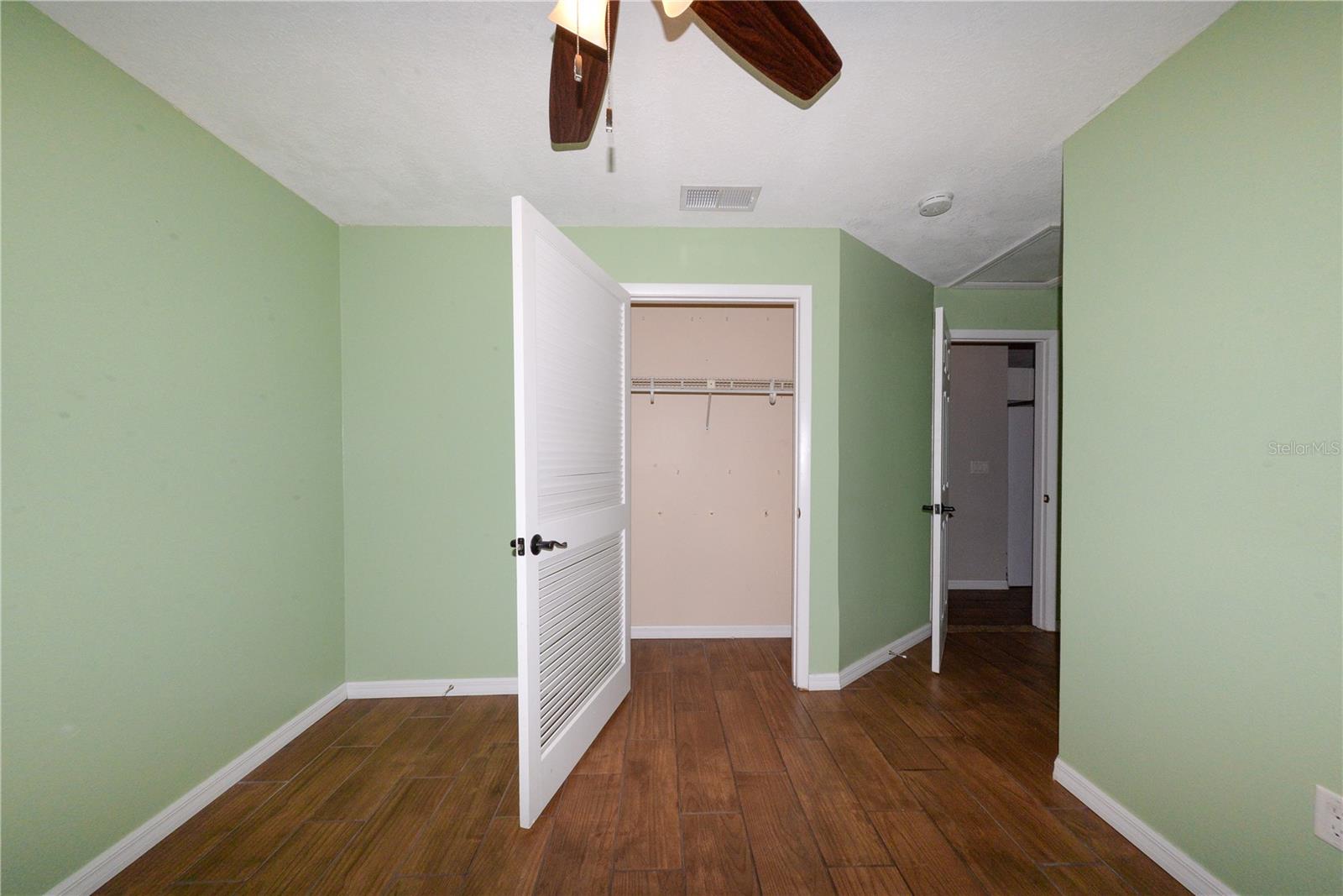 Image 16 of 29 For 4334 Blueridge Street