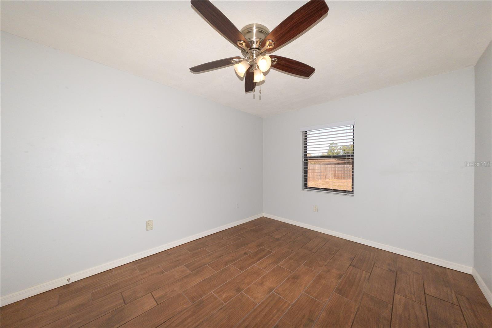 Image 19 of 29 For 4334 Blueridge Street