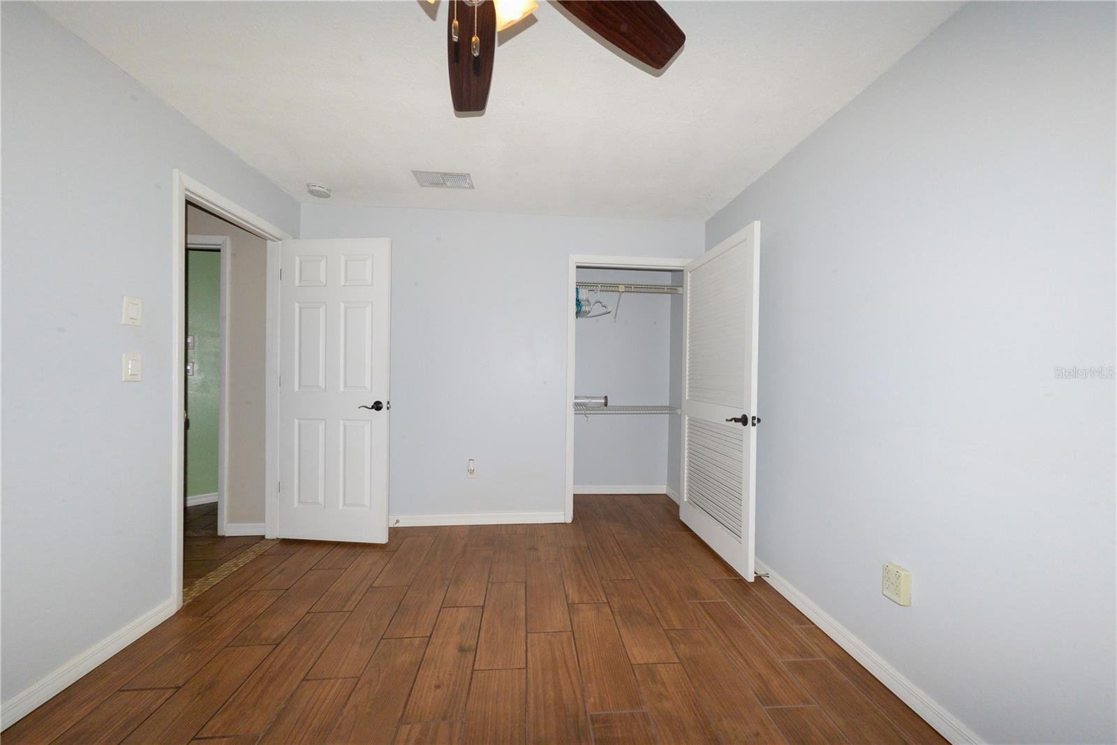 Image 21 of 29 For 4334 Blueridge Street