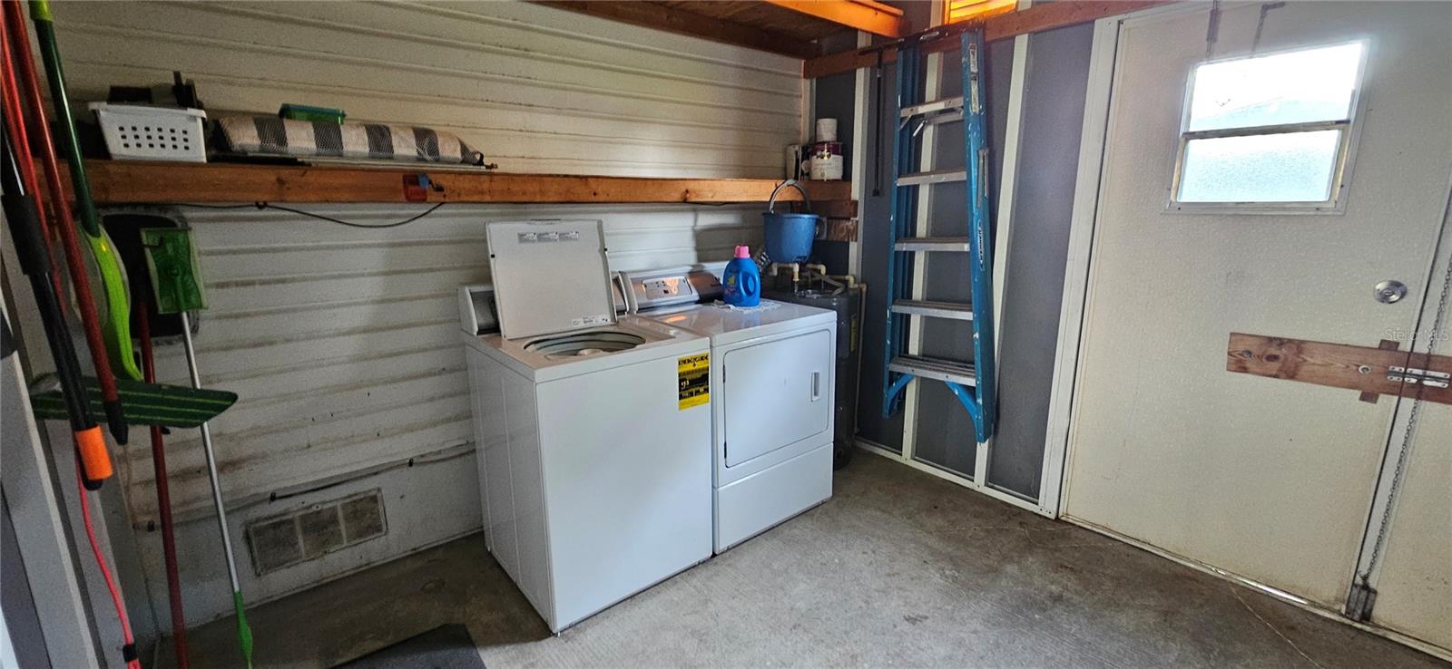 Listing photo id 16 for 8410 Wagon Wheel Circle