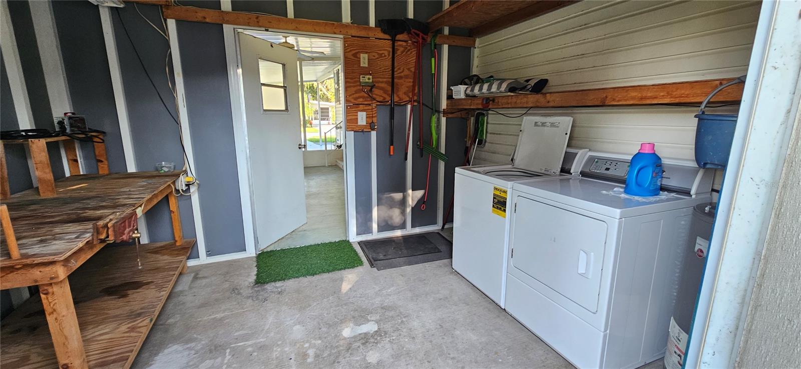 Listing photo id 19 for 8410 Wagon Wheel Circle