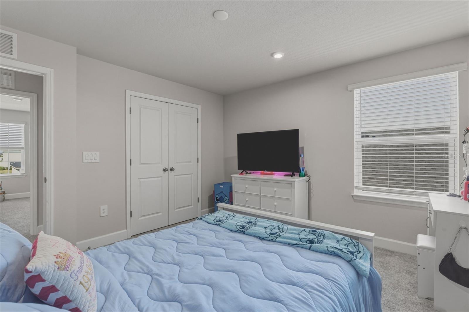 Image 30 of 35 For 16390 Queen Palm Drive