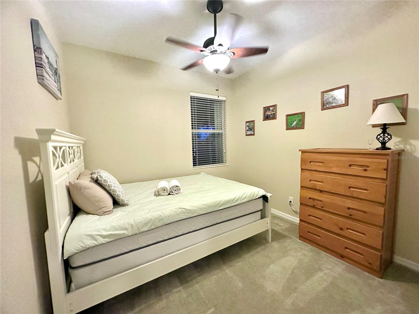 Image 22 of 41 For 24479 Vienison Ln