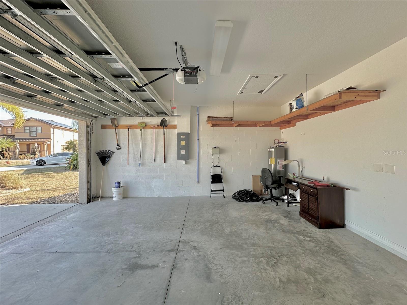 Image 30 of 41 For 24479 Vienison Ln