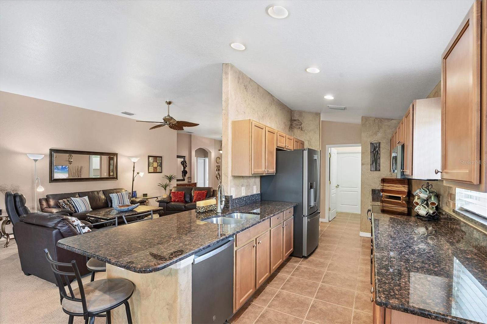 Image 16 of 62 For 1646 Scarlett Avenue