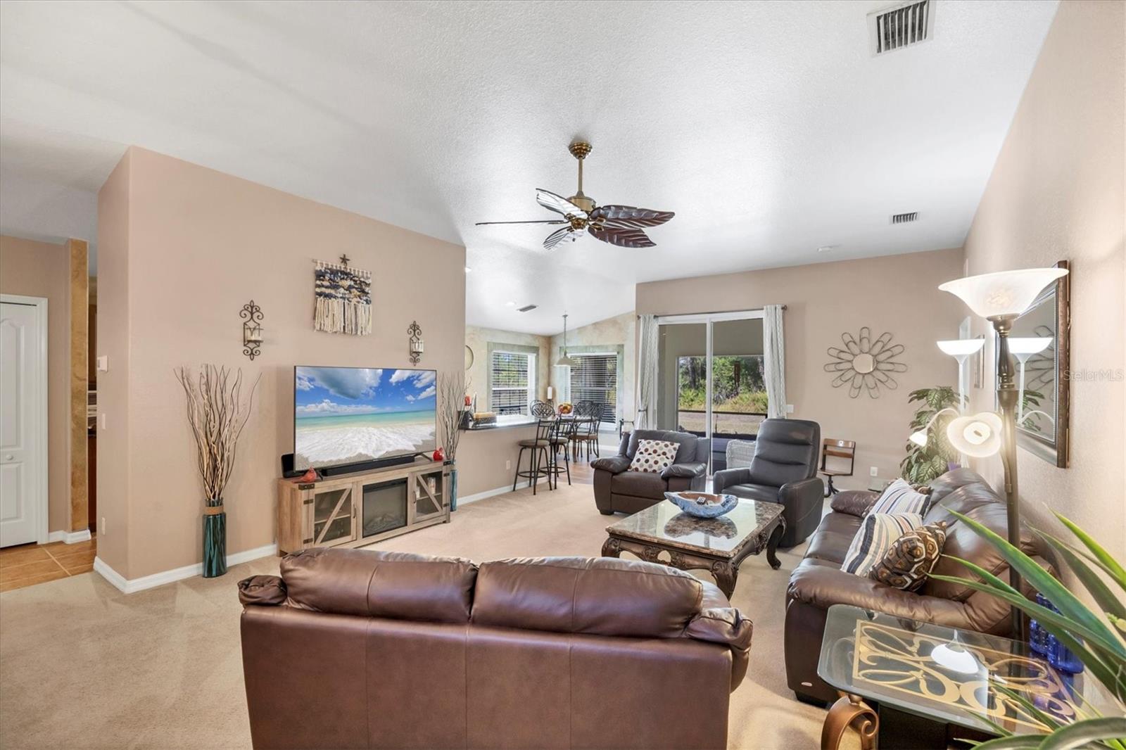 Image 7 of 62 For 1646 Scarlett Avenue