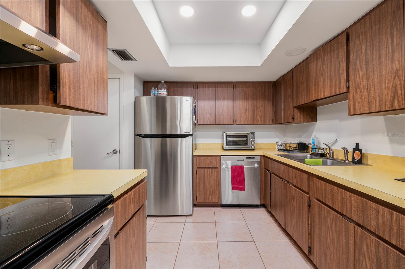 Image 15 of 92 For 711 Via Tripoli