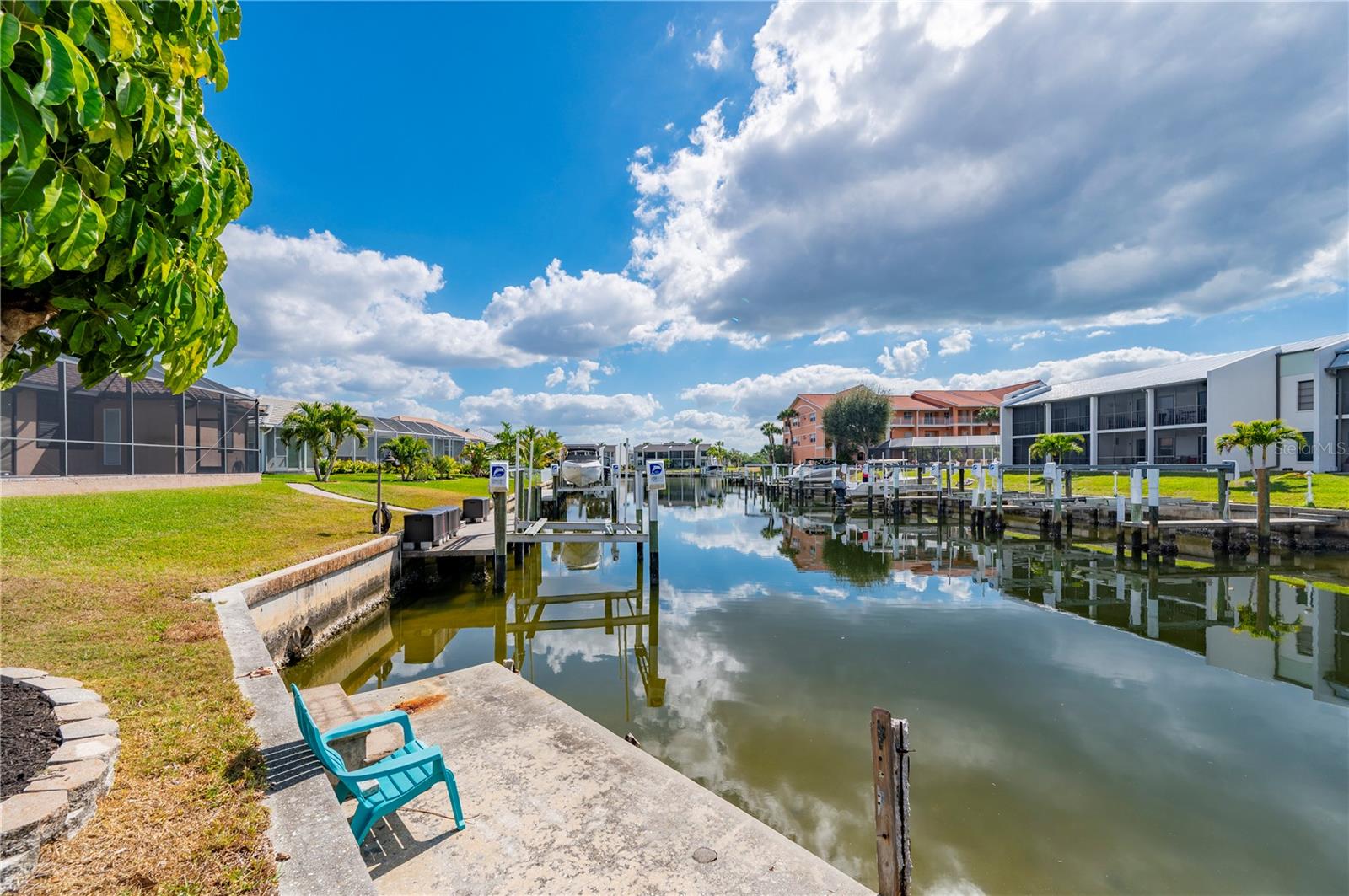 Image 3 of 92 For 711 Via Tripoli