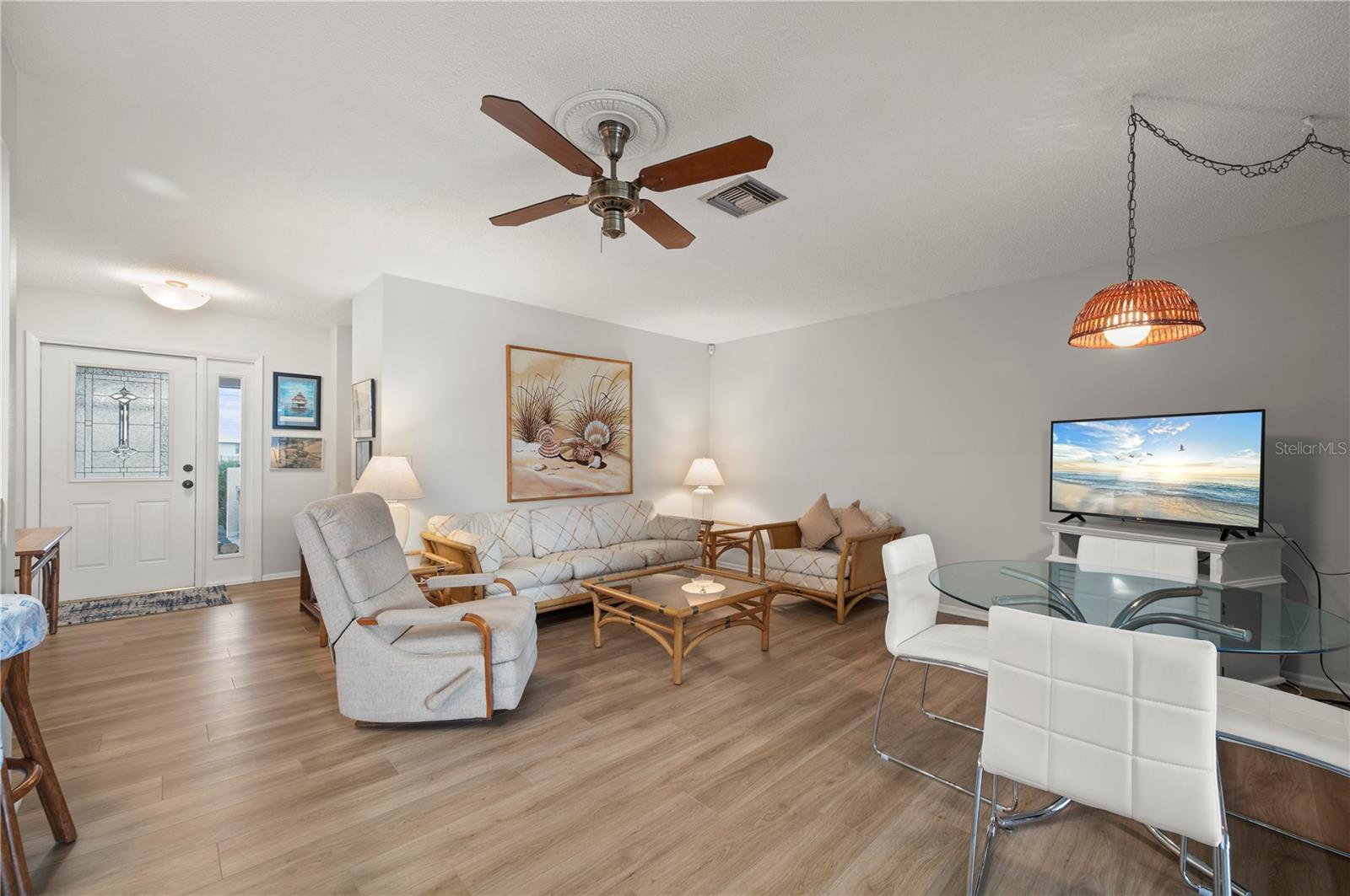 Image 35 of 92 For 711 Via Tripoli