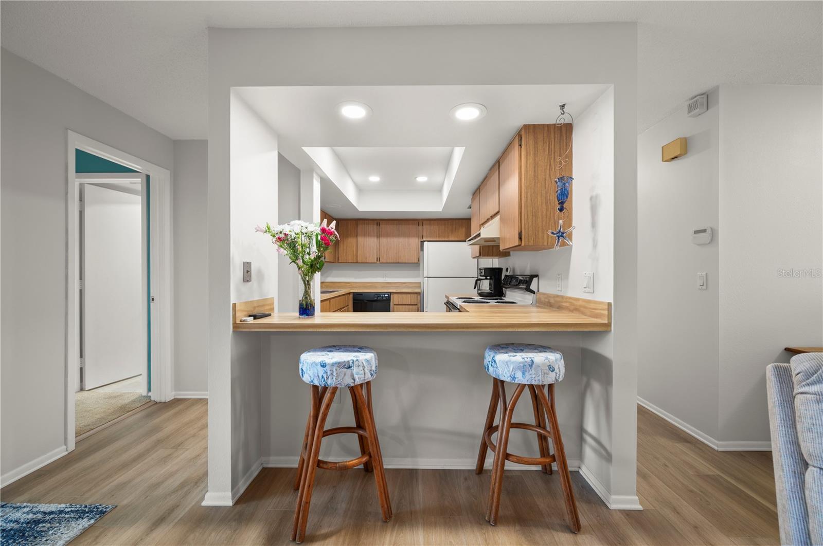 Image 37 of 92 For 711 Via Tripoli