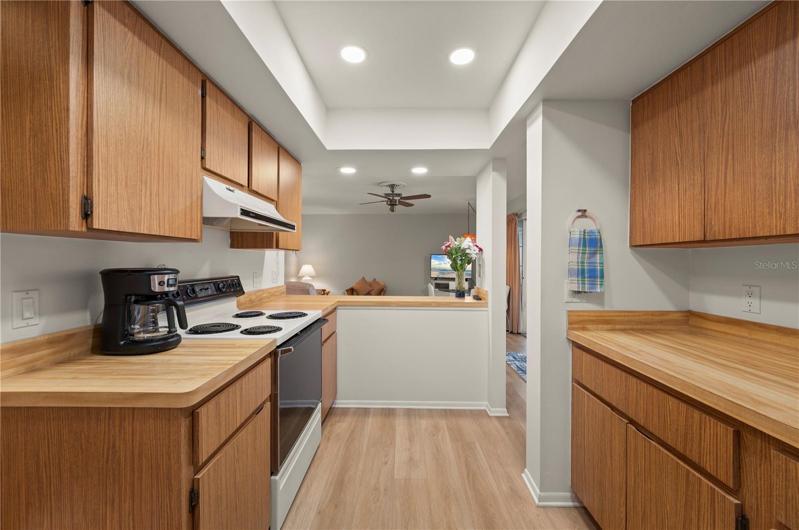 Image 40 of 92 For 711 Via Tripoli