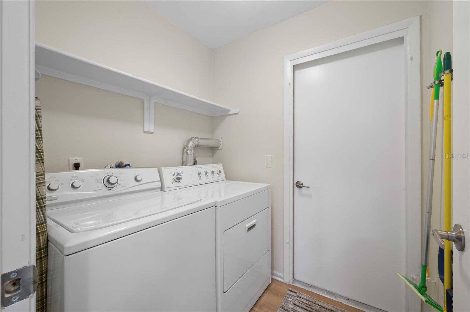 Image 48 of 92 For 711 Via Tripoli