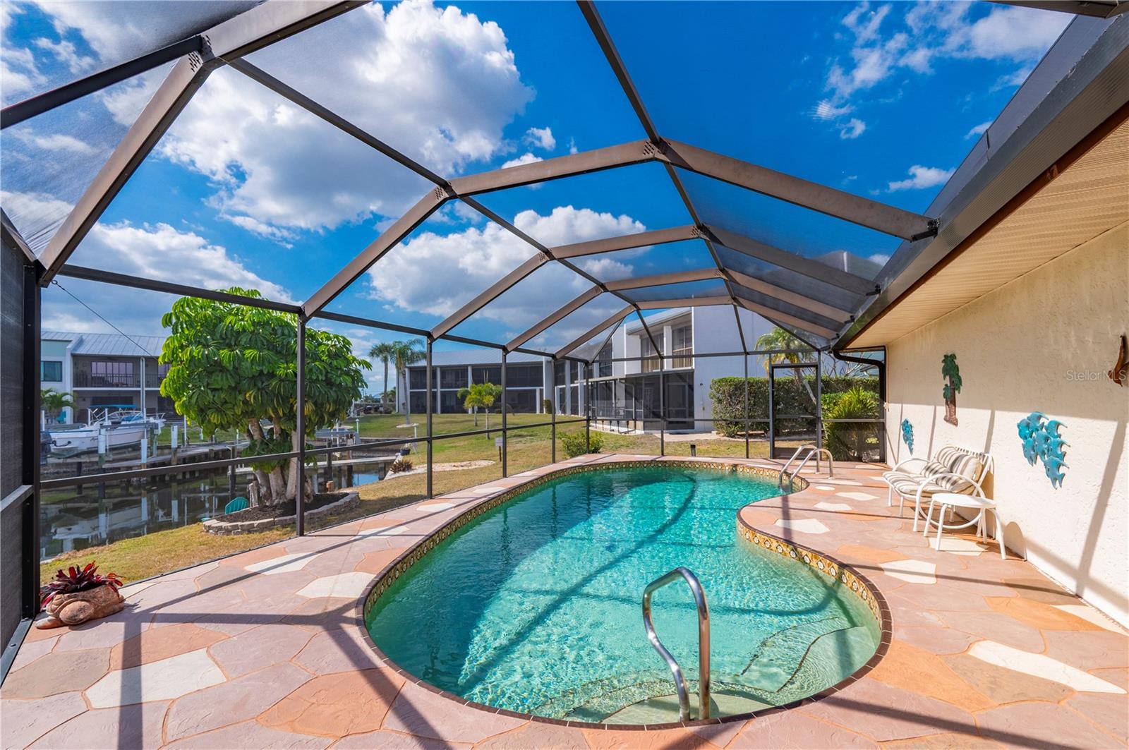 Image 57 of 92 For 711 Via Tripoli