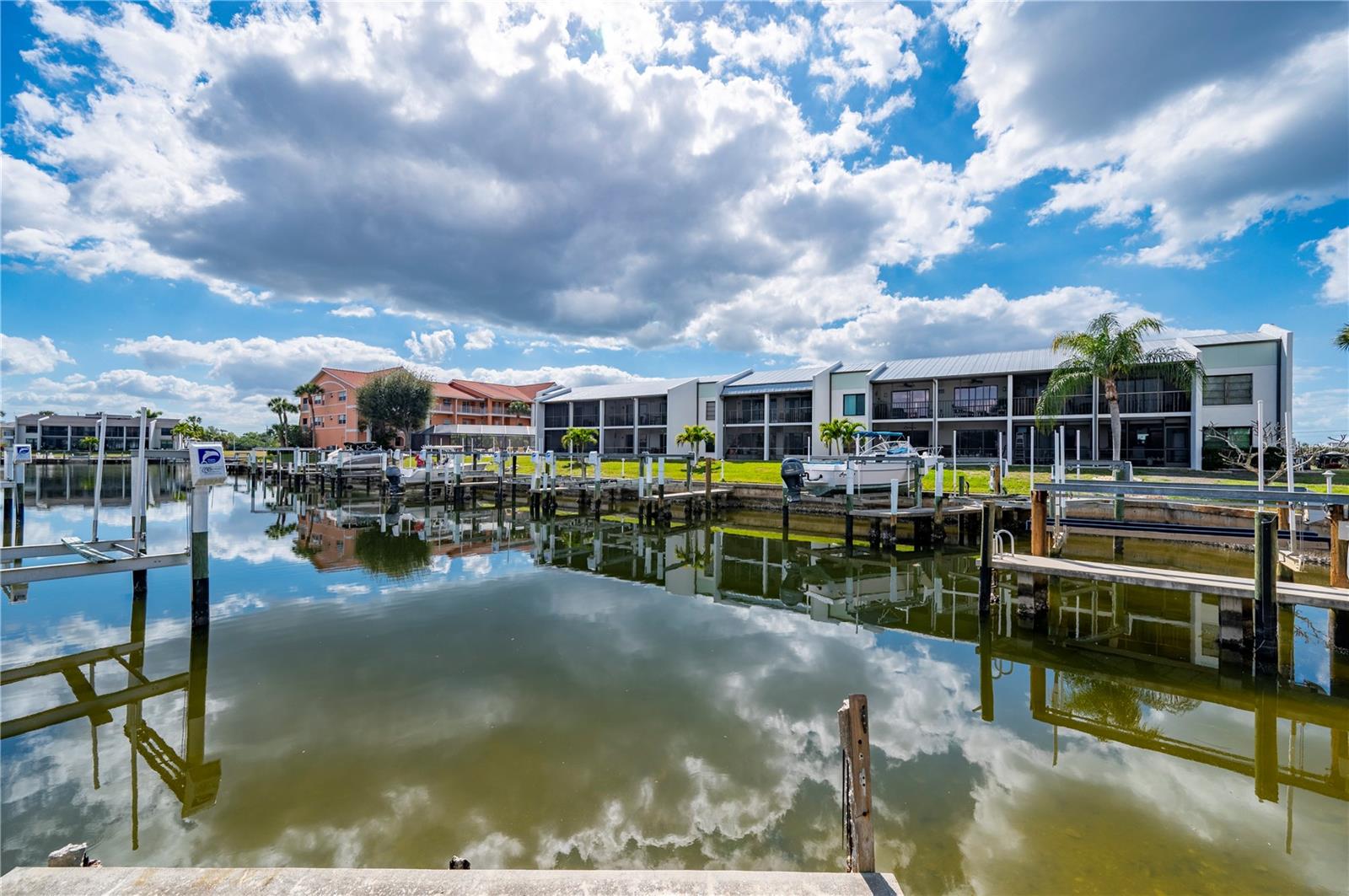 Image 64 of 92 For 711 Via Tripoli