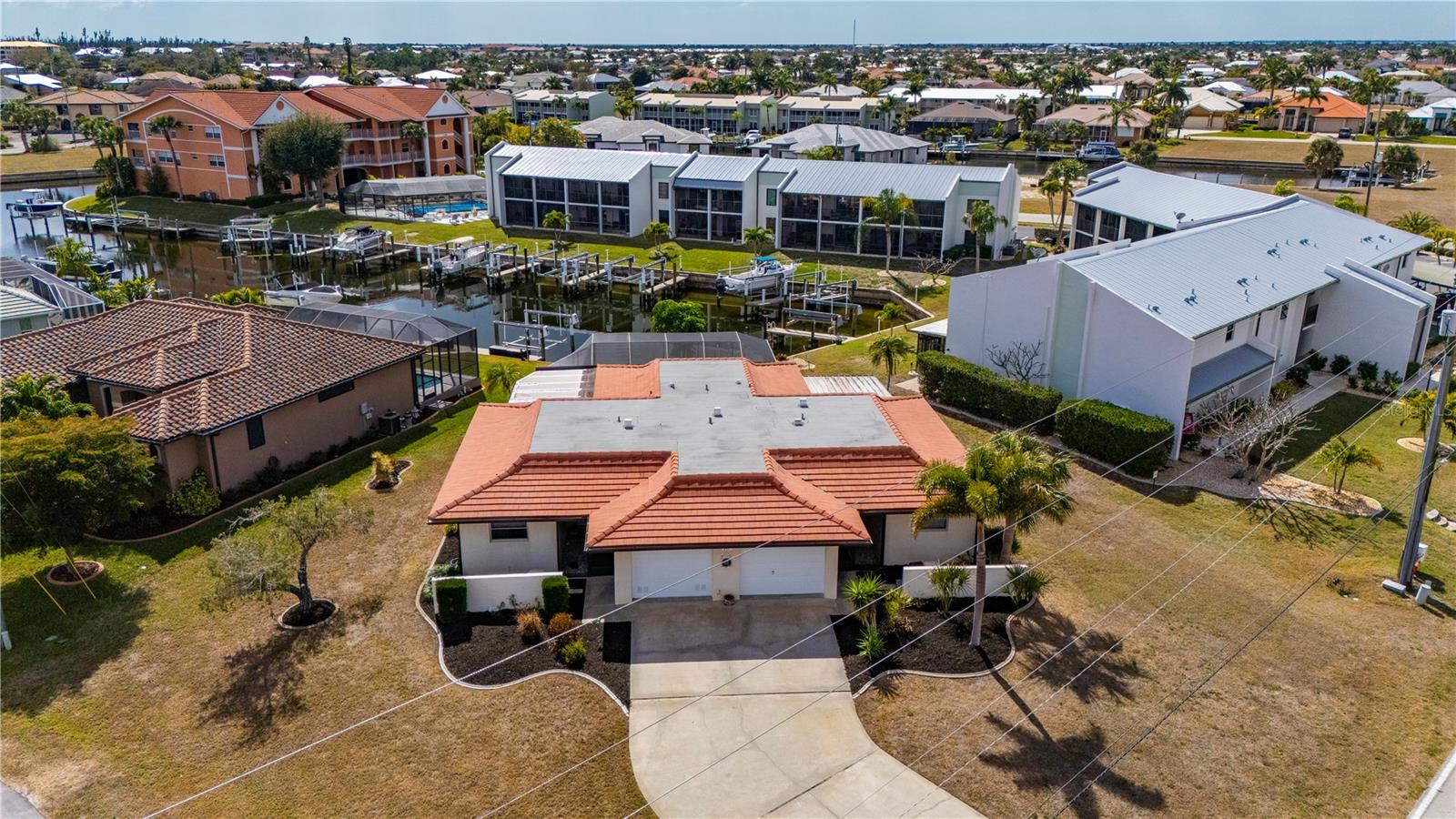 Image 70 of 92 For 711 Via Tripoli