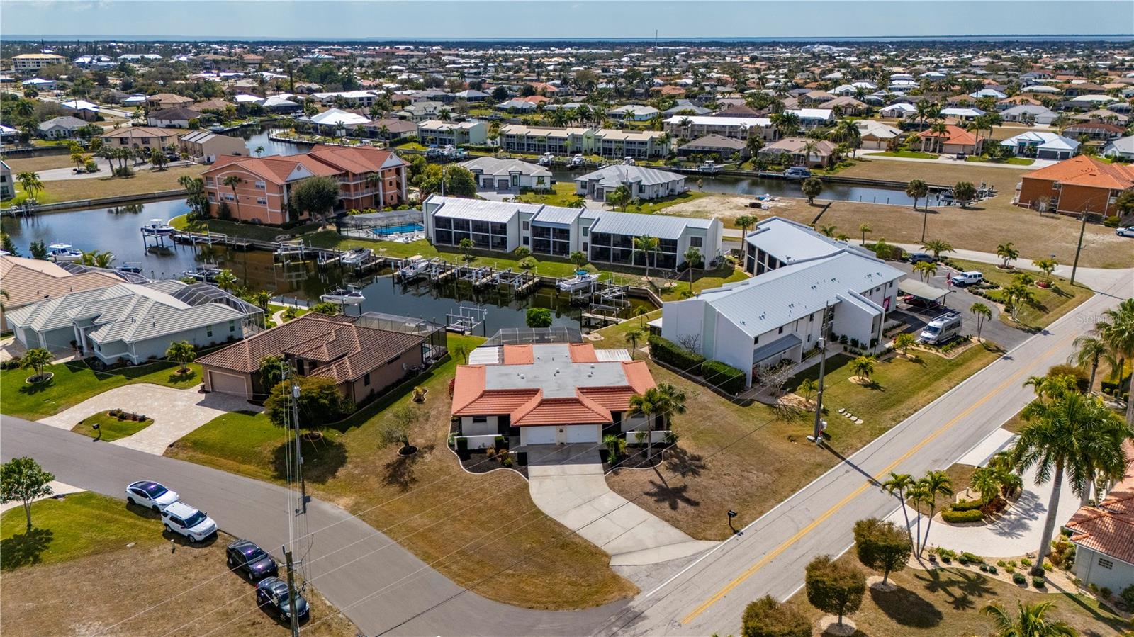 Image 71 of 92 For 711 Via Tripoli