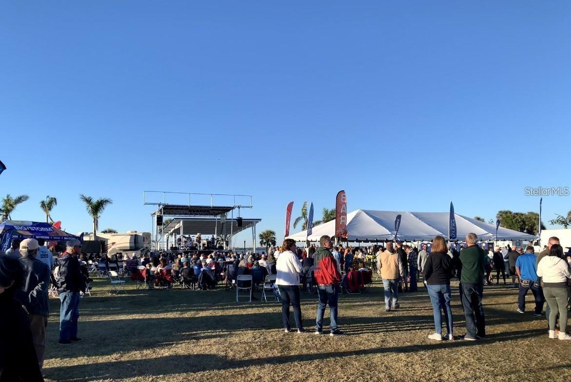 Image 8 of 8 For 216 Taylor Street