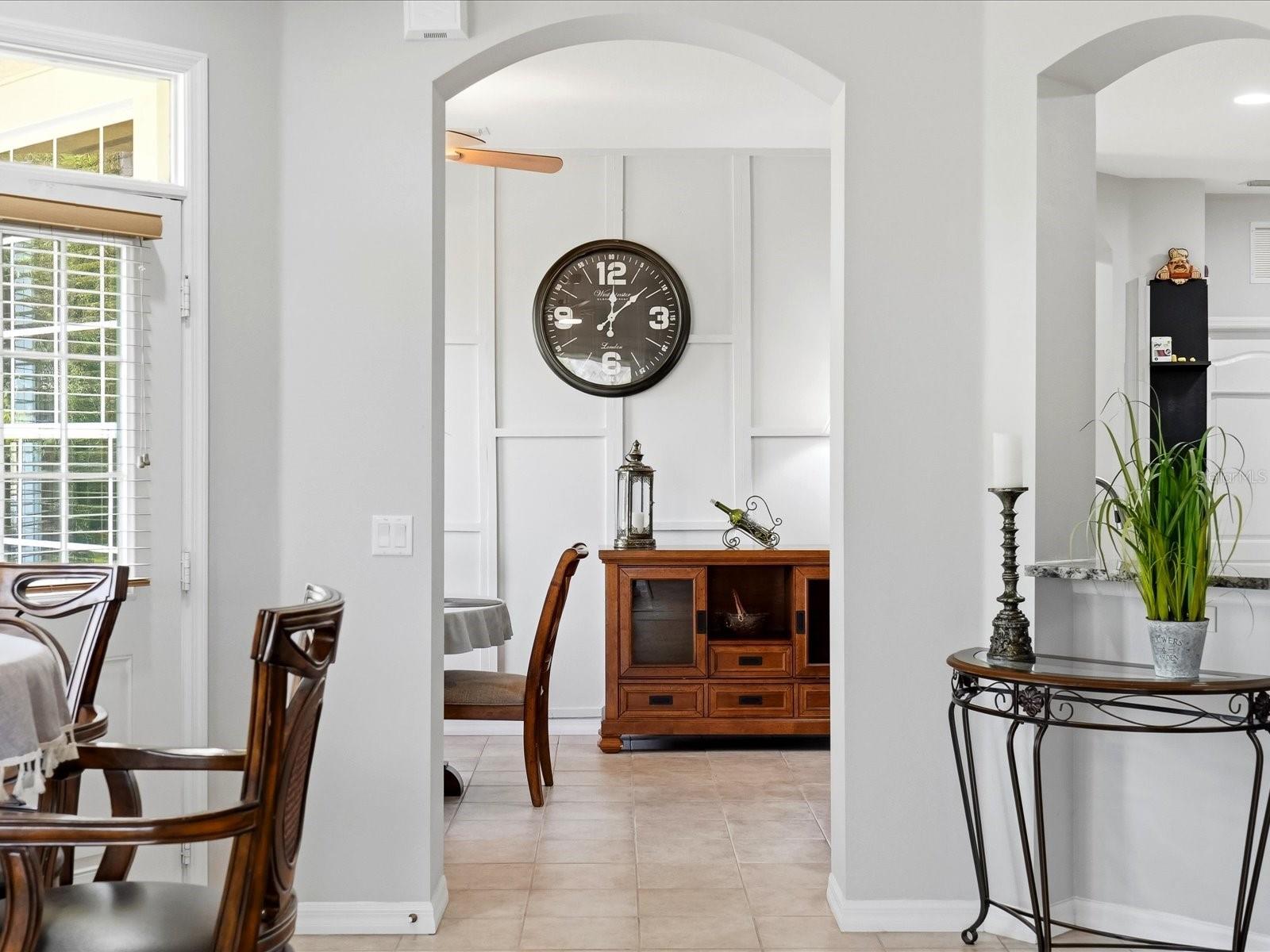 Image 12 of 38 For 4693 Whispering Oaks Drive